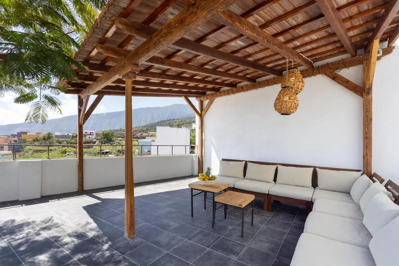 Home2Book Stunning Design House Arafo 0*,