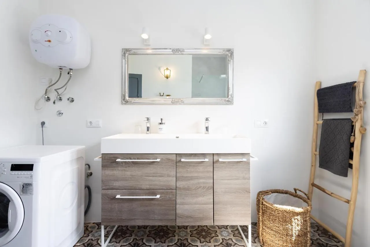 Home2Book Stunning Design House Arafo Spain